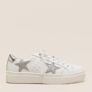 White Star Sneakers